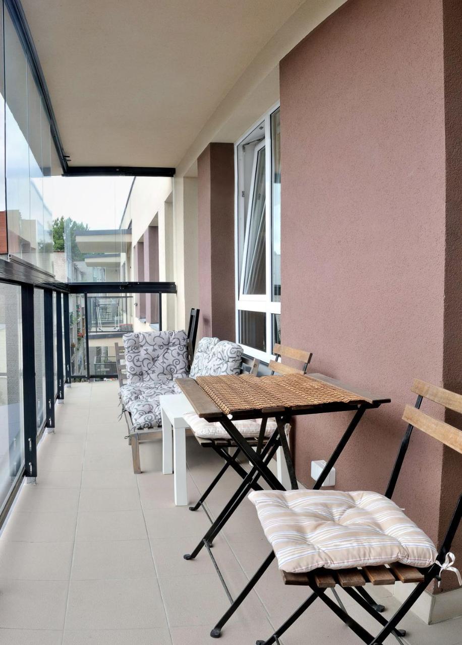 Dzuku Apartment 40 Vilnius Exteriör bild